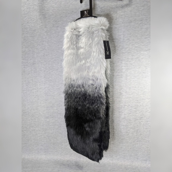 5x 👯♀️Host Pick⚡️ INC InternationalConcepts OmbreFauxFur Stole - Picture 2 of 6